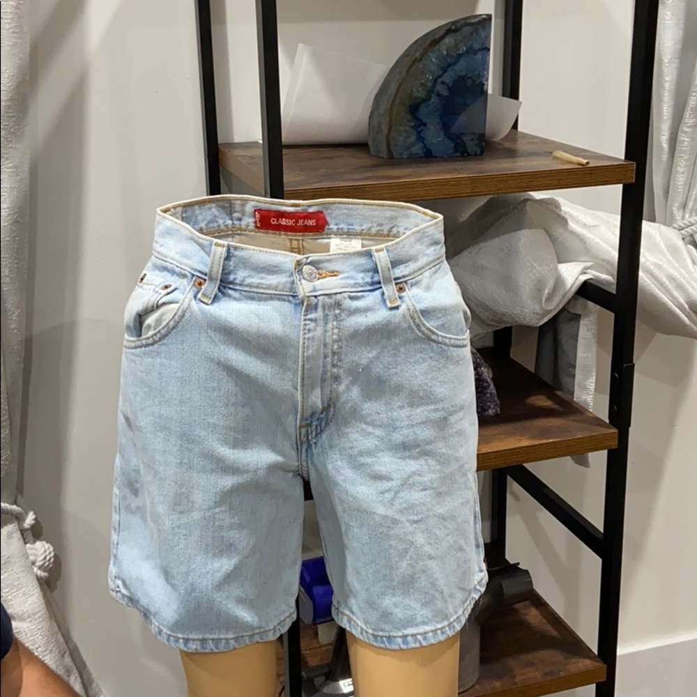 Vintage Levi’s shorts